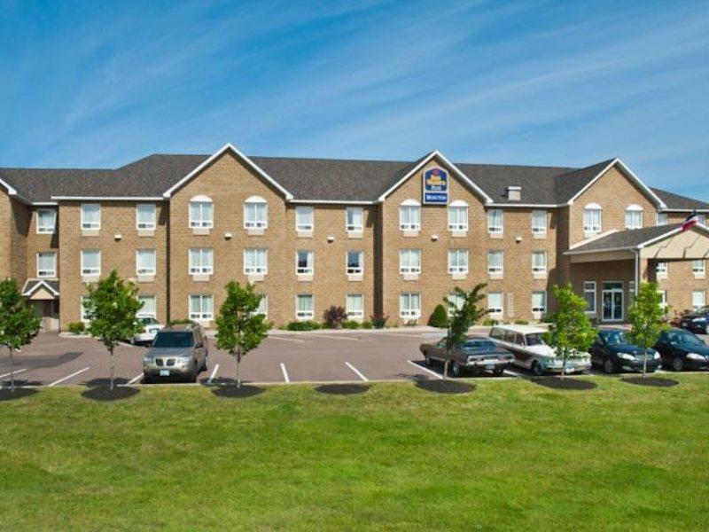 Best Western Plus Moncton Exterior photo