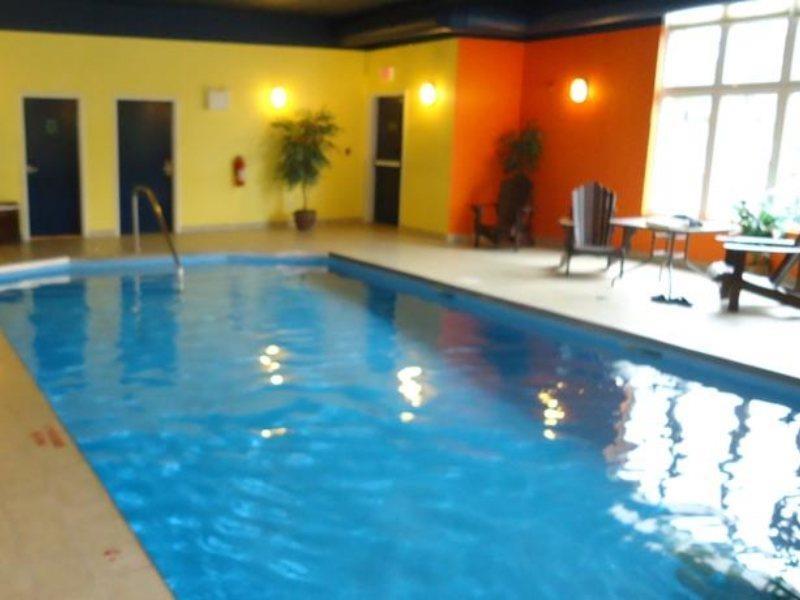 Best Western Plus Moncton Exterior photo